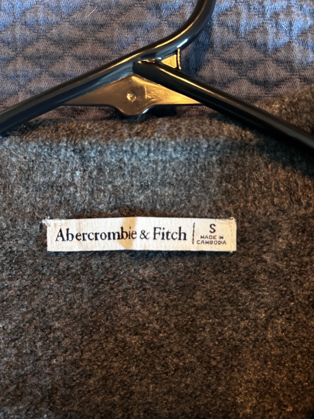 Abercrombie & Fitch | Knit Sweater - Picture 3 of 4